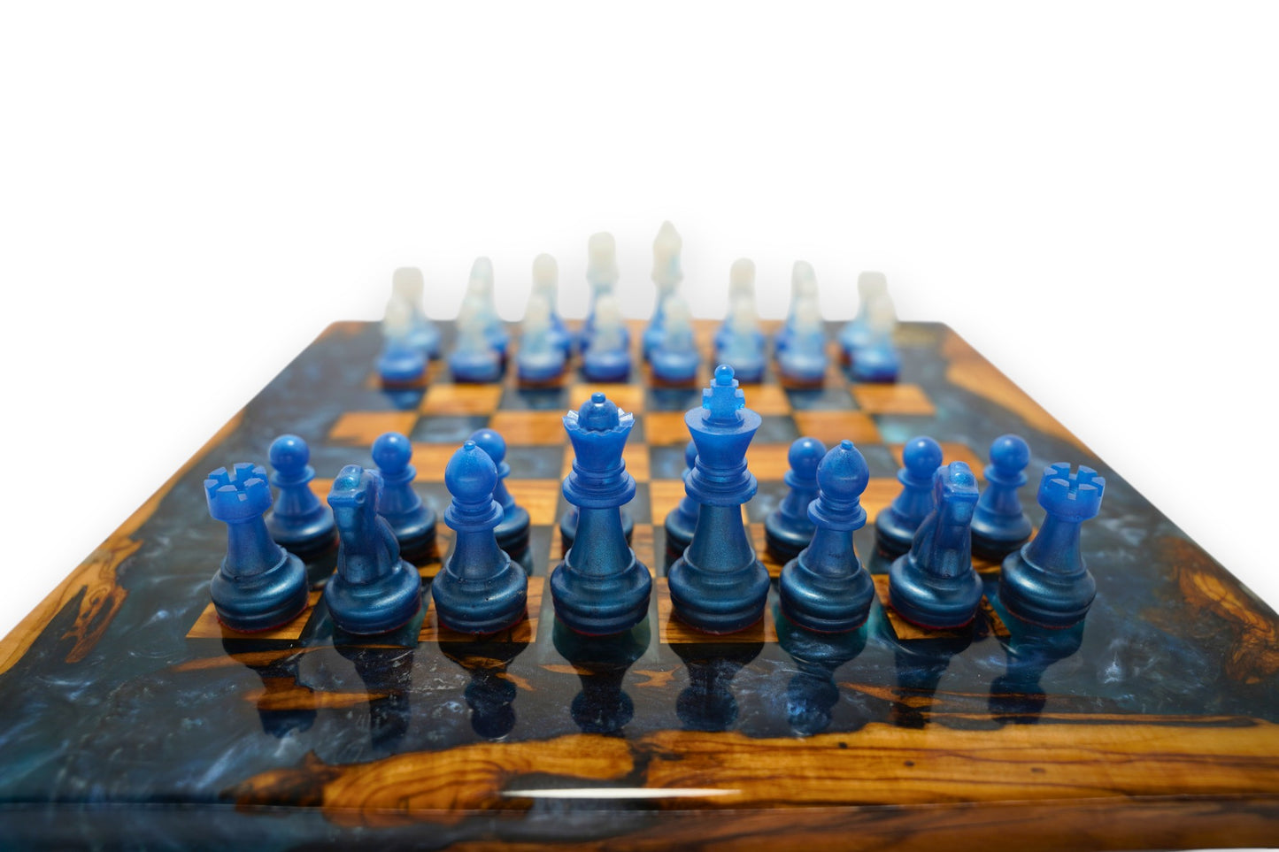 Sea of Thought – Olive Wood Chess Set