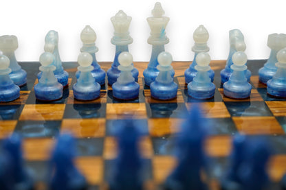 Sea of Thought – Olive Wood Chess Set