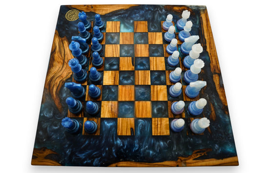 Sea of Thought – Olive Wood Chess Set
